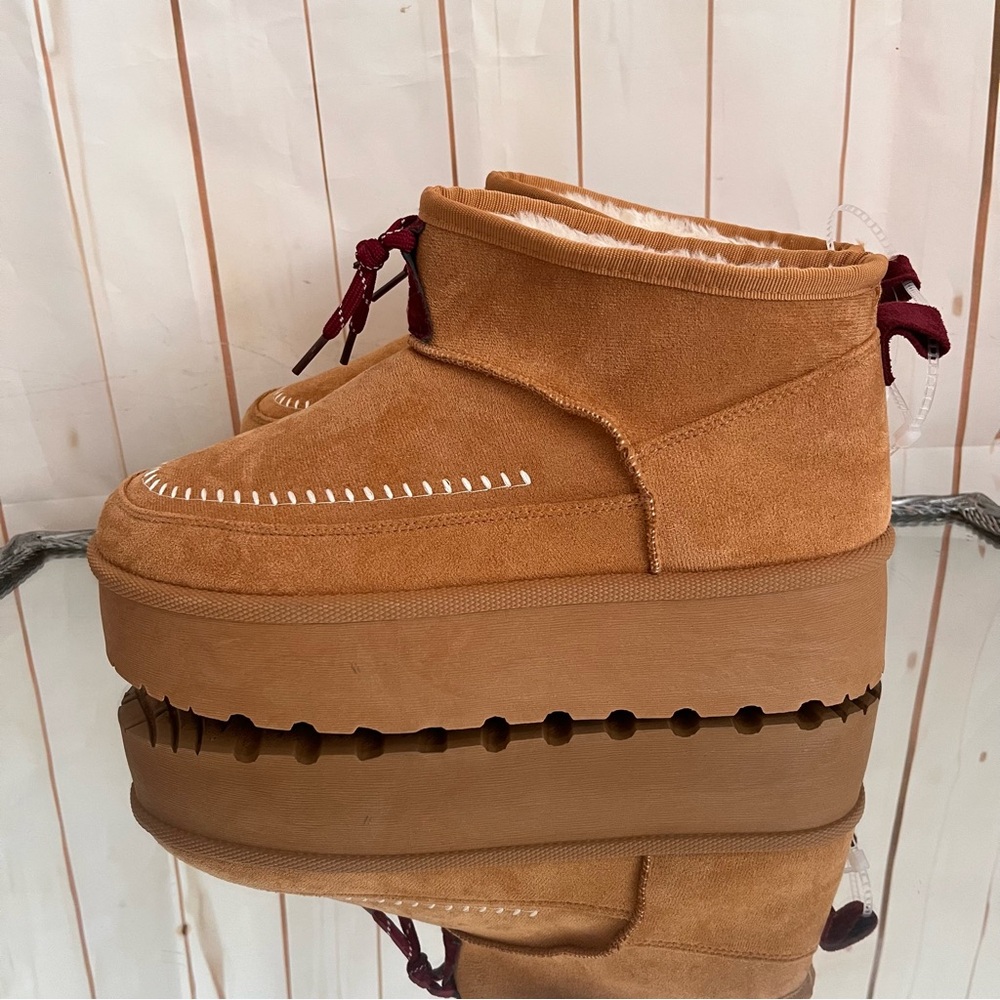 Mudd Tan Suede Platform Moccasins